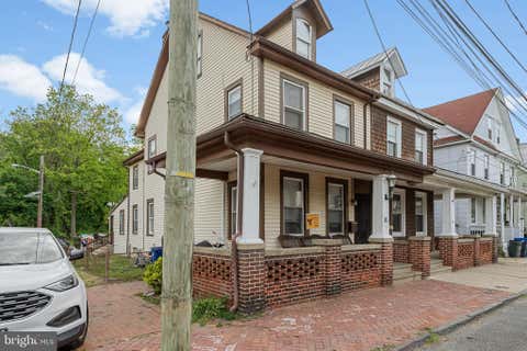 Townhouse For Sale - 36 Bispham Street<br/> MOUNT HOLLY, NJ 08060
