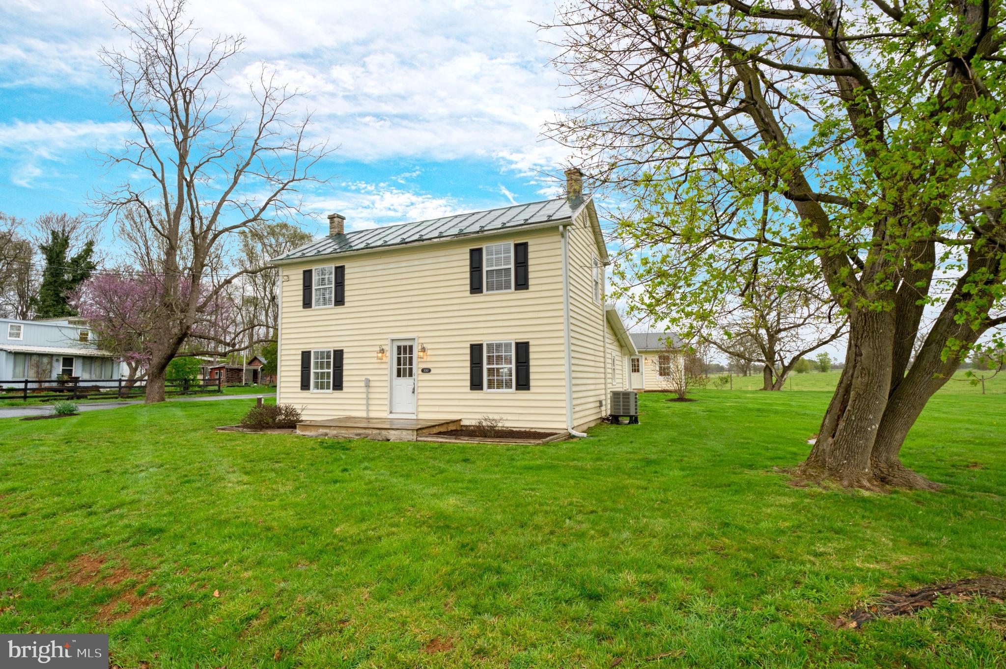 OLD RUSSELL FARM - Residential