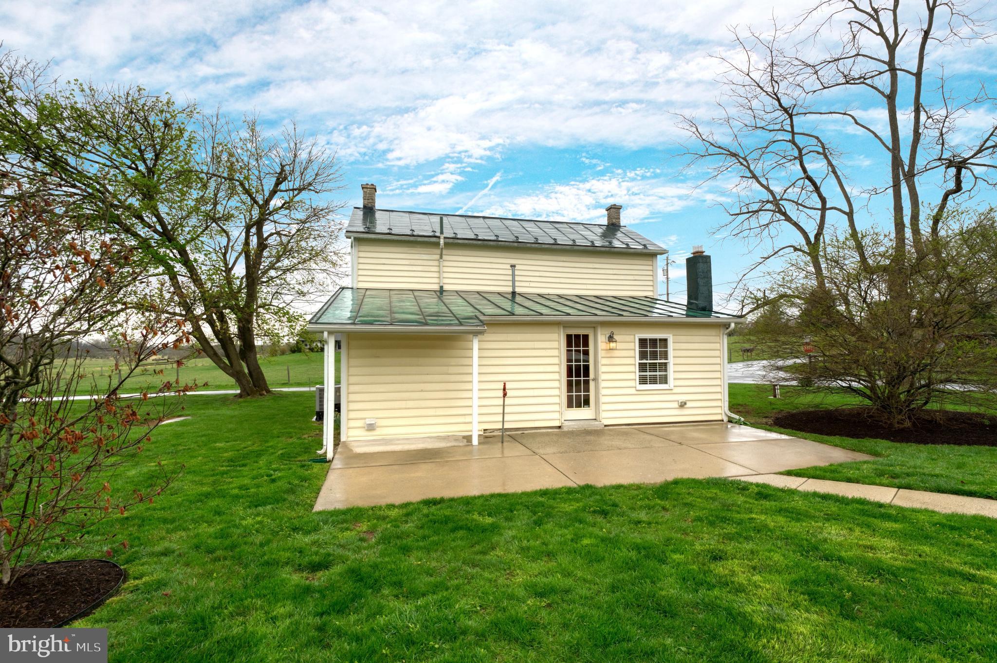 OLD RUSSELL FARM - Residential