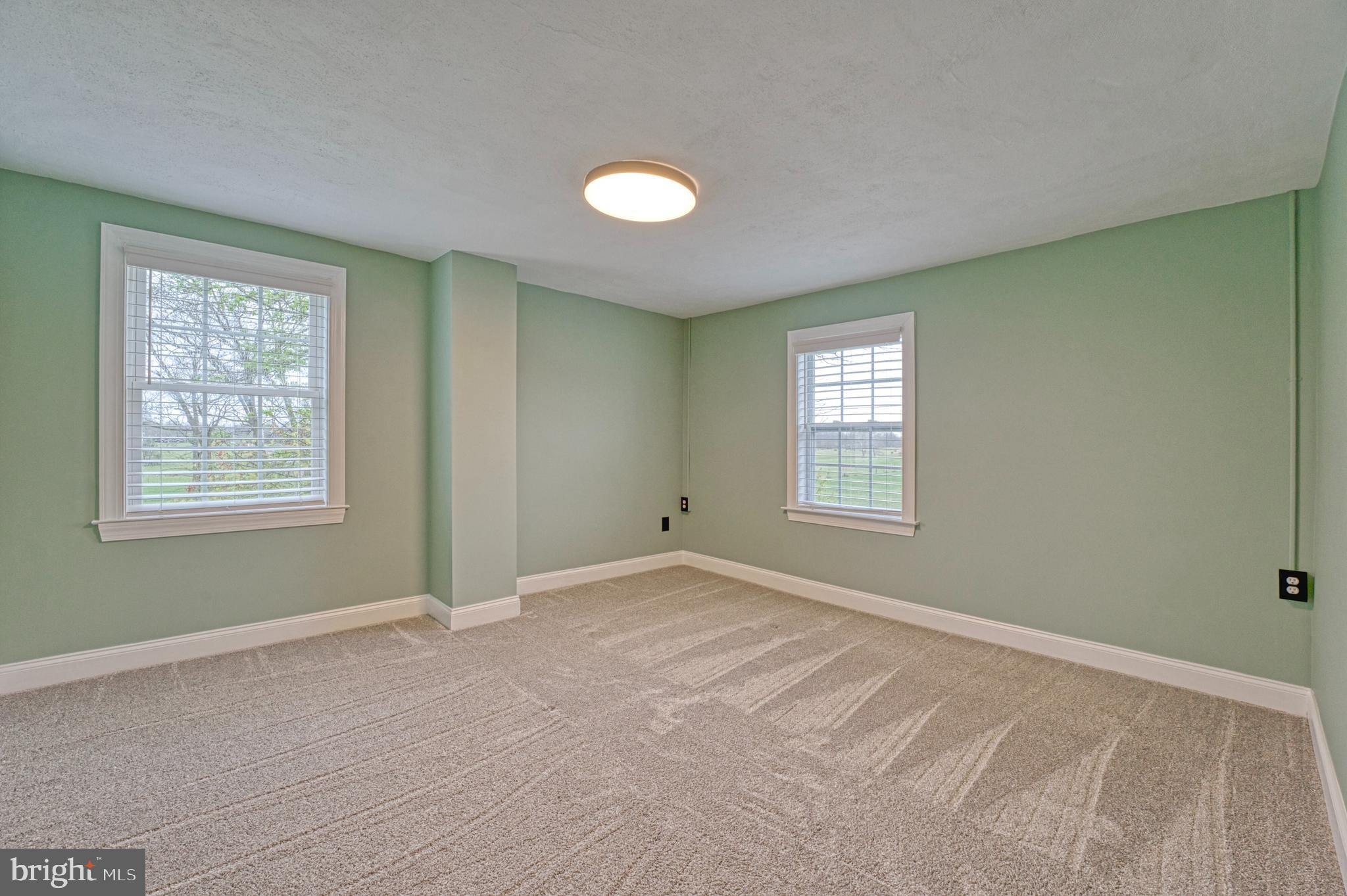 OLD RUSSELL FARM - Residential