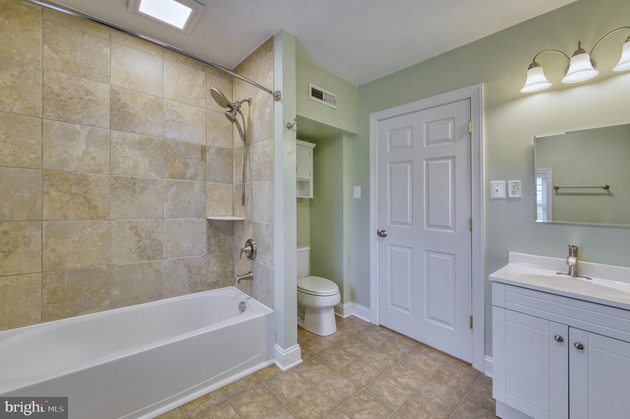 OLD RUSSELL FARM - Residential