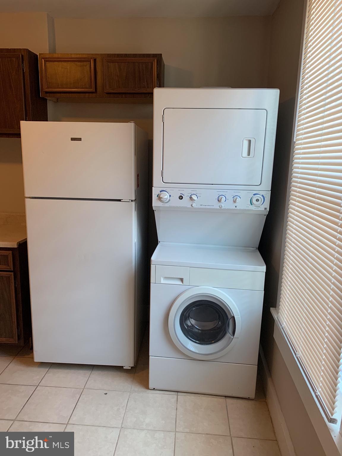 HOPKINS - Residential Lease