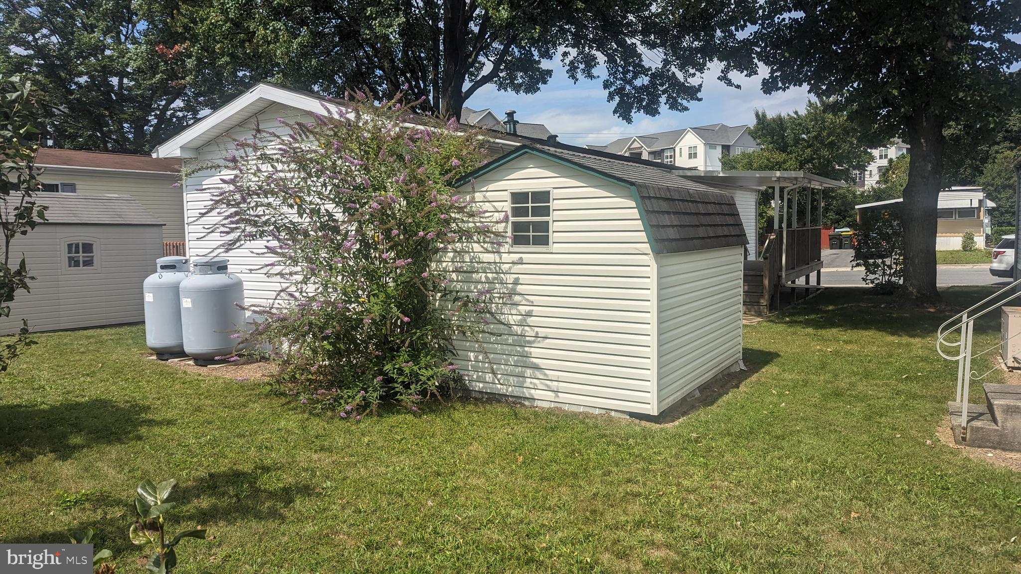 SYCAMORE COURT - Residential