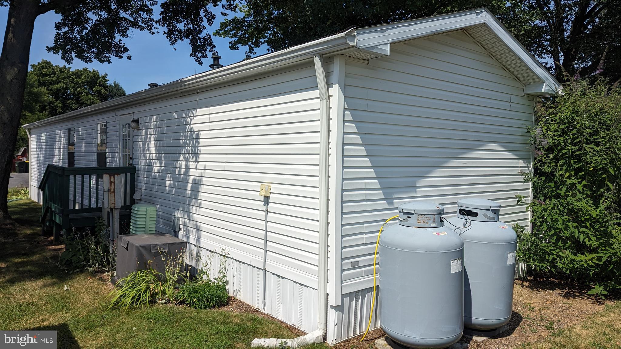 SYCAMORE COURT - Residential