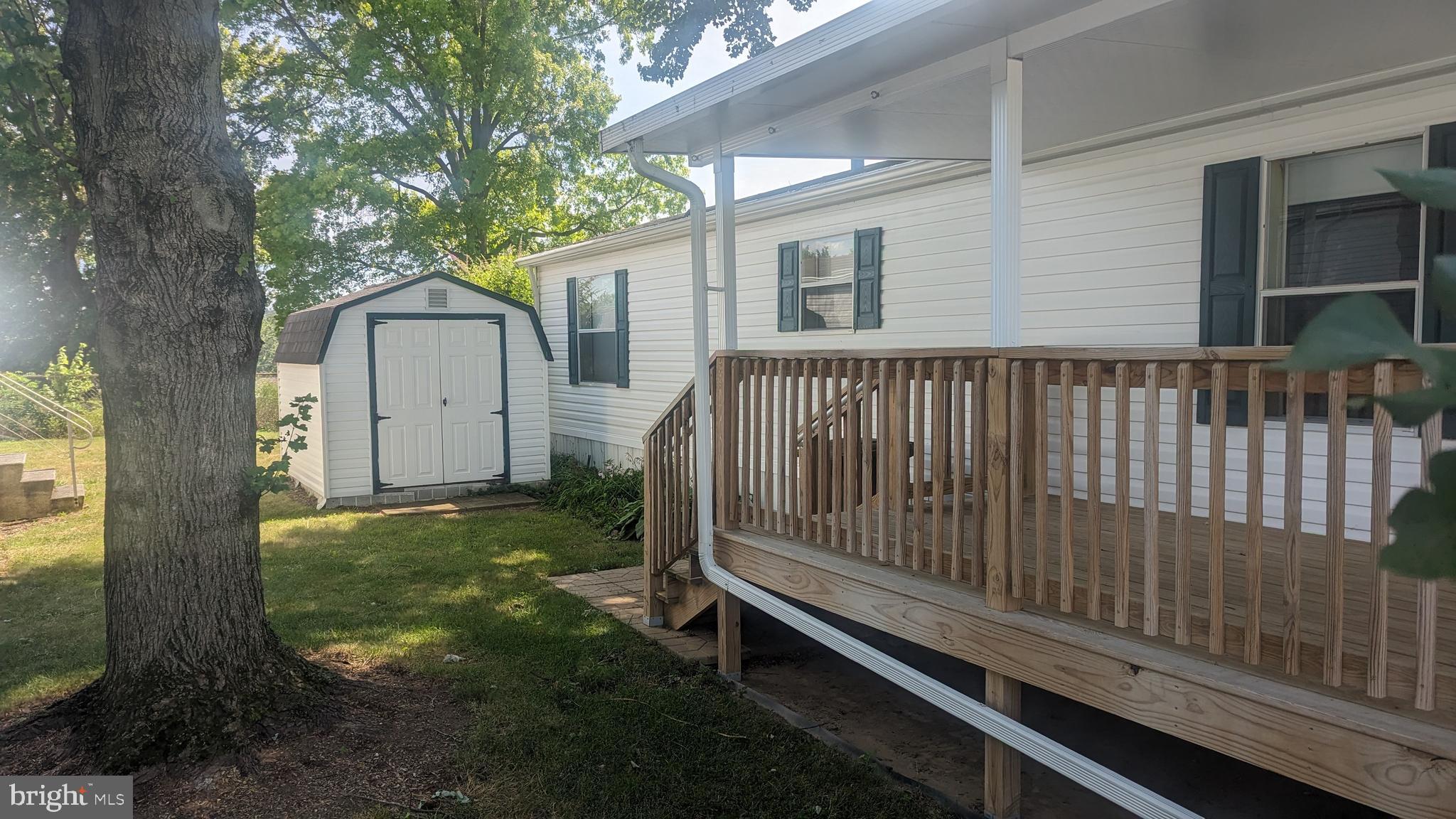 SYCAMORE COURT - Residential