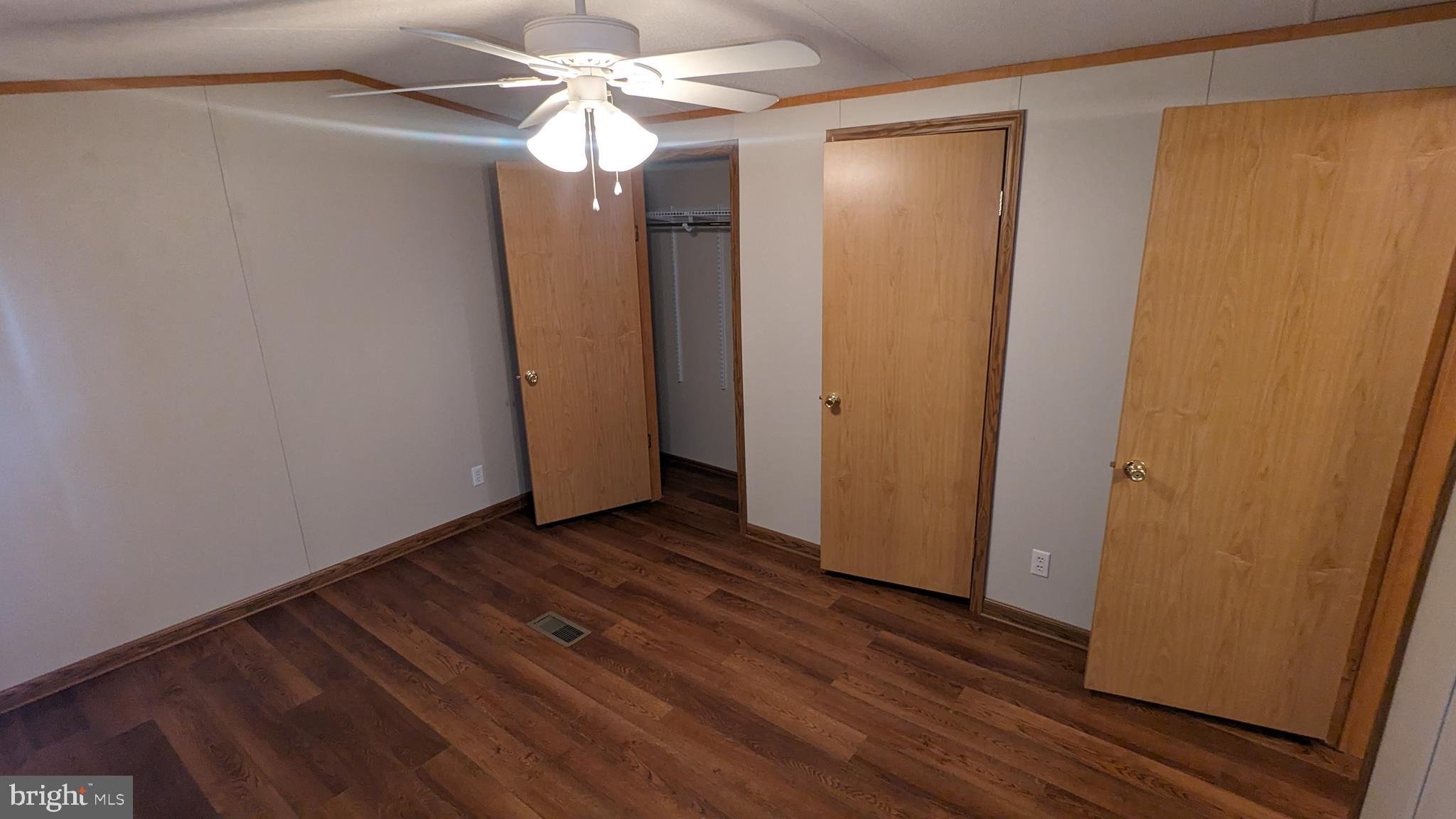 SYCAMORE COURT - Residential