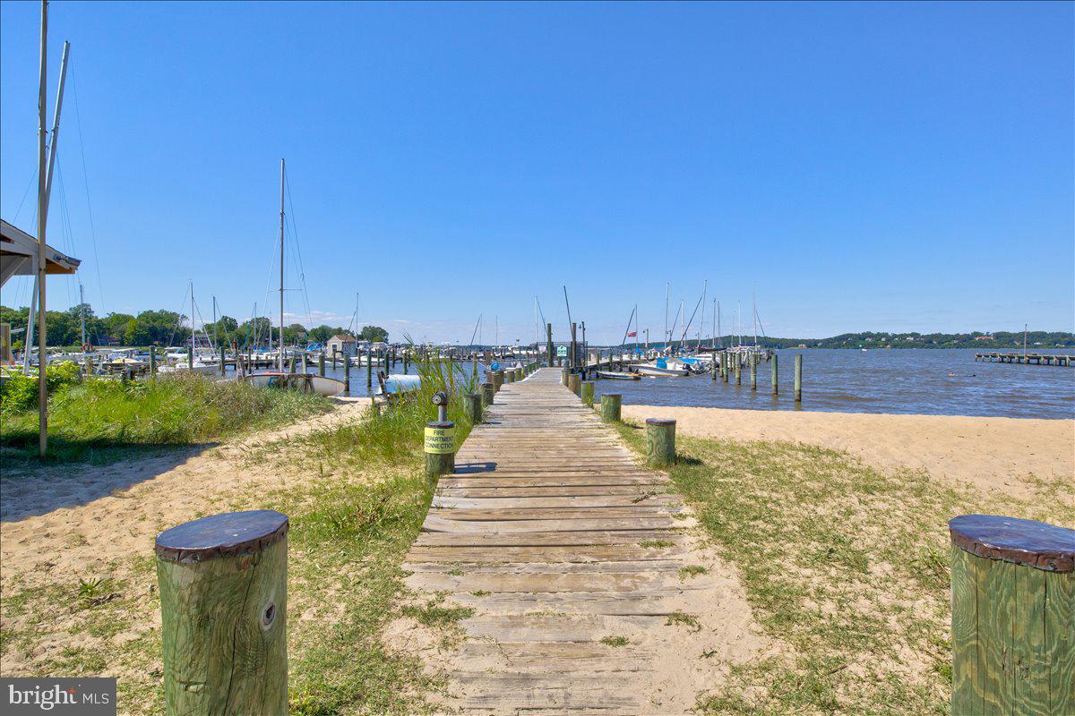 CAPE ST CLAIRE - Residential