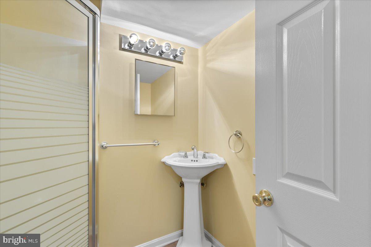 CAPE ST CLAIRE - Residential