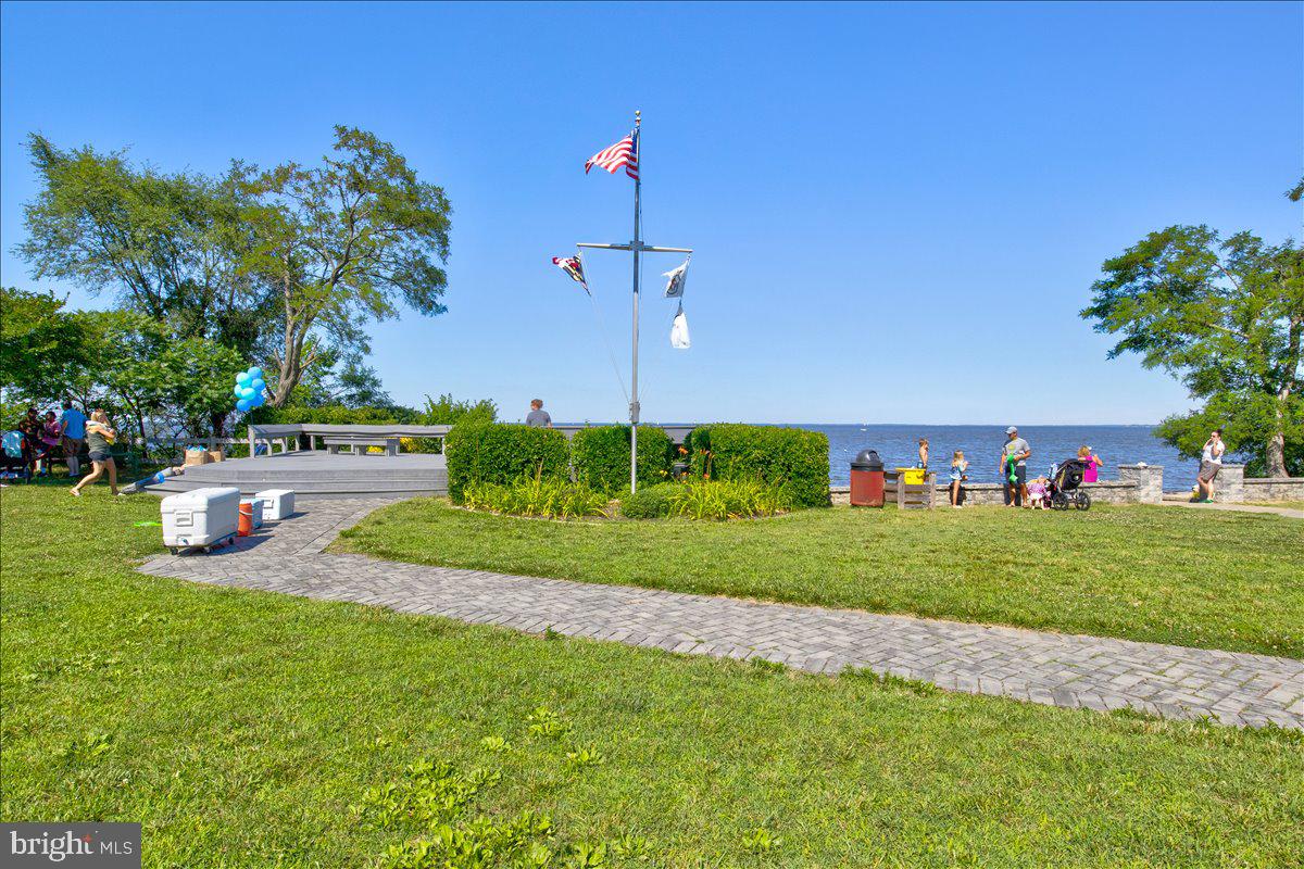 CAPE ST CLAIRE - Residential