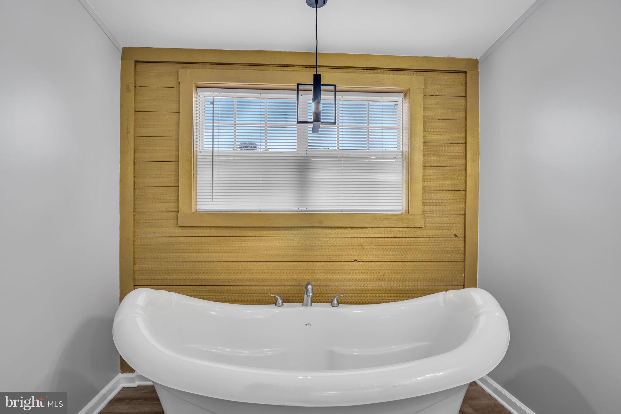 WALMAR MANOR - Residential