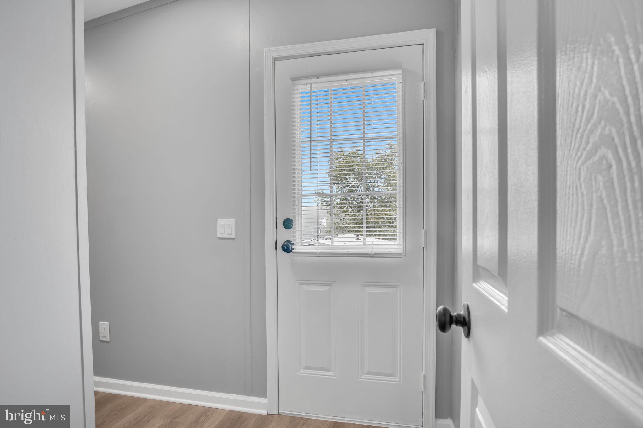 WALMAR MANOR - Residential