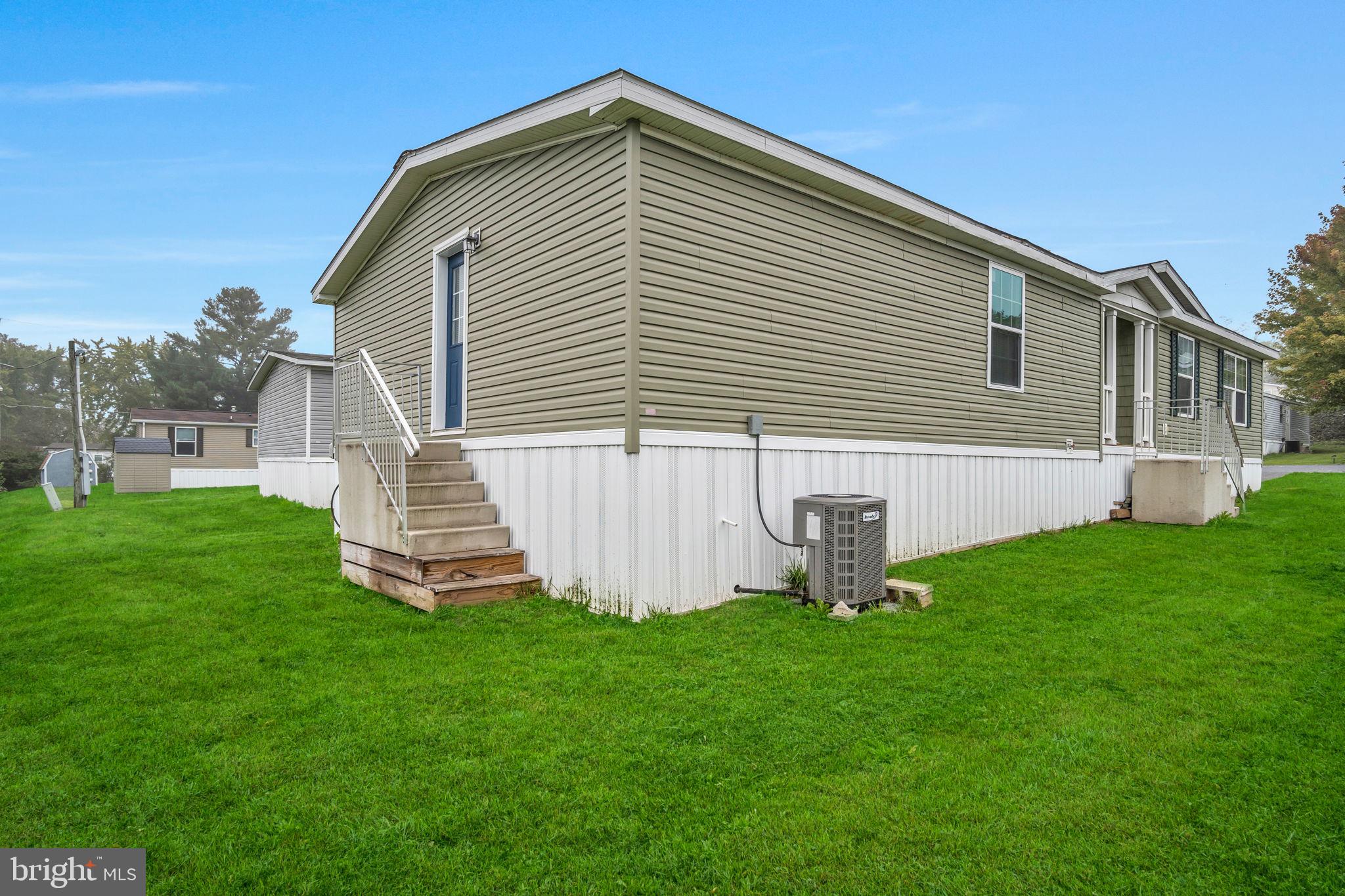 WALMAR MANOR - Residential