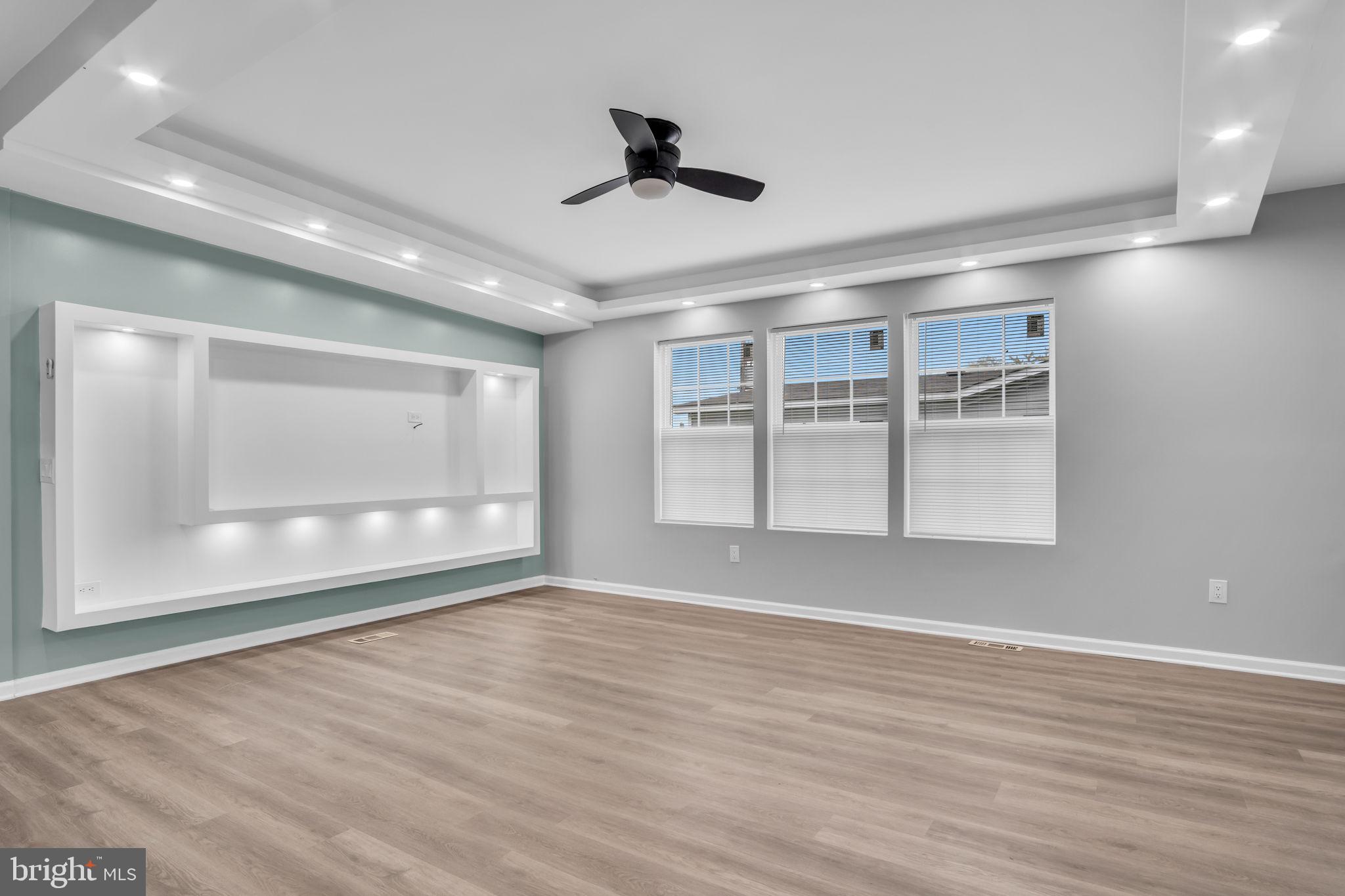 WALMAR MANOR - Residential