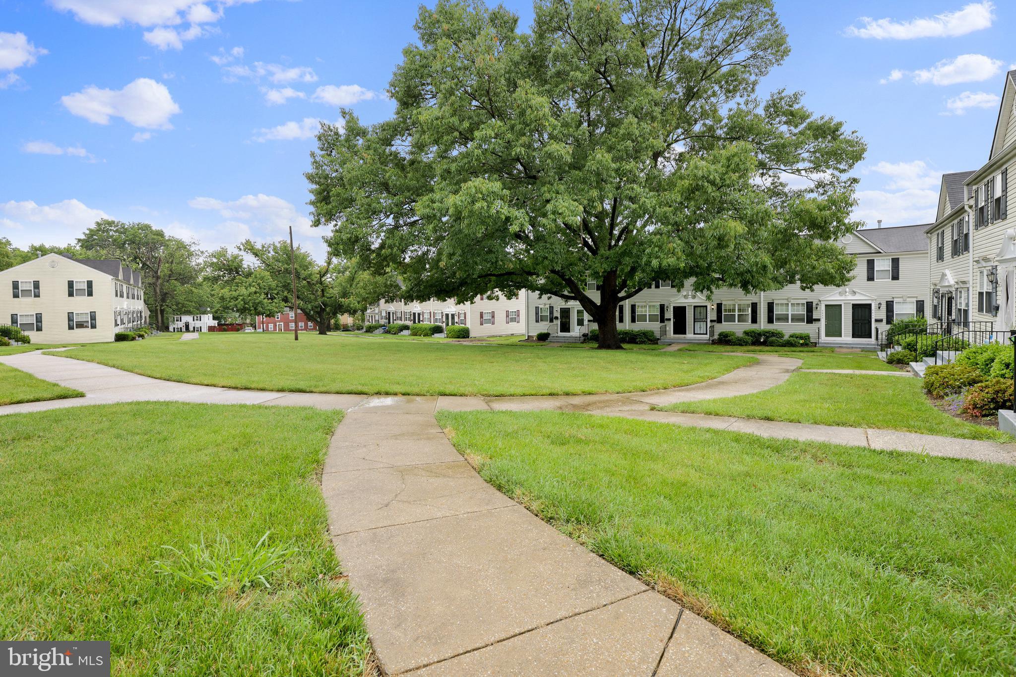 HIGHLAND AT LANDOVER STATION - Residential