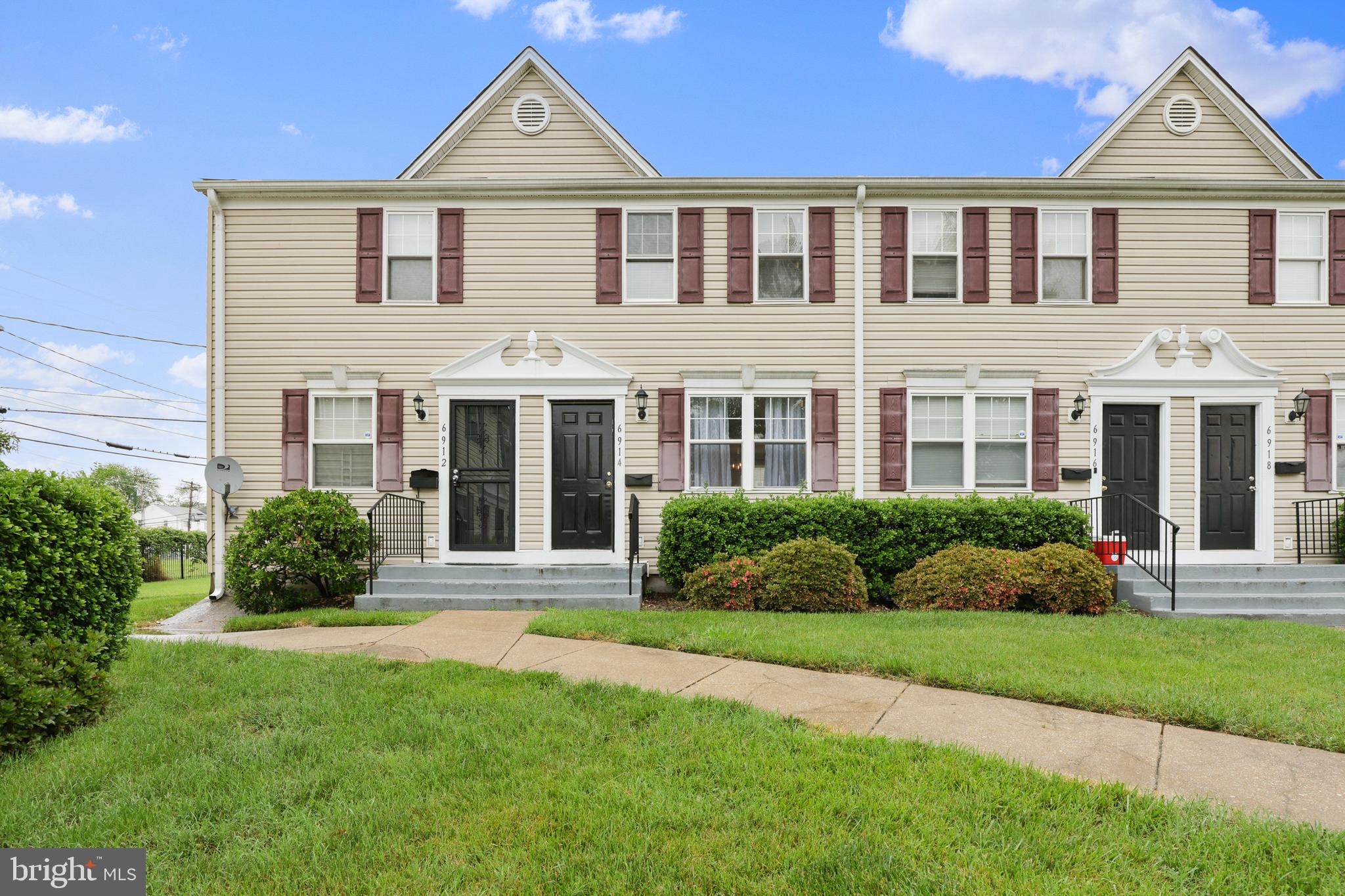HIGHLAND AT LANDOVER STATION - Residential