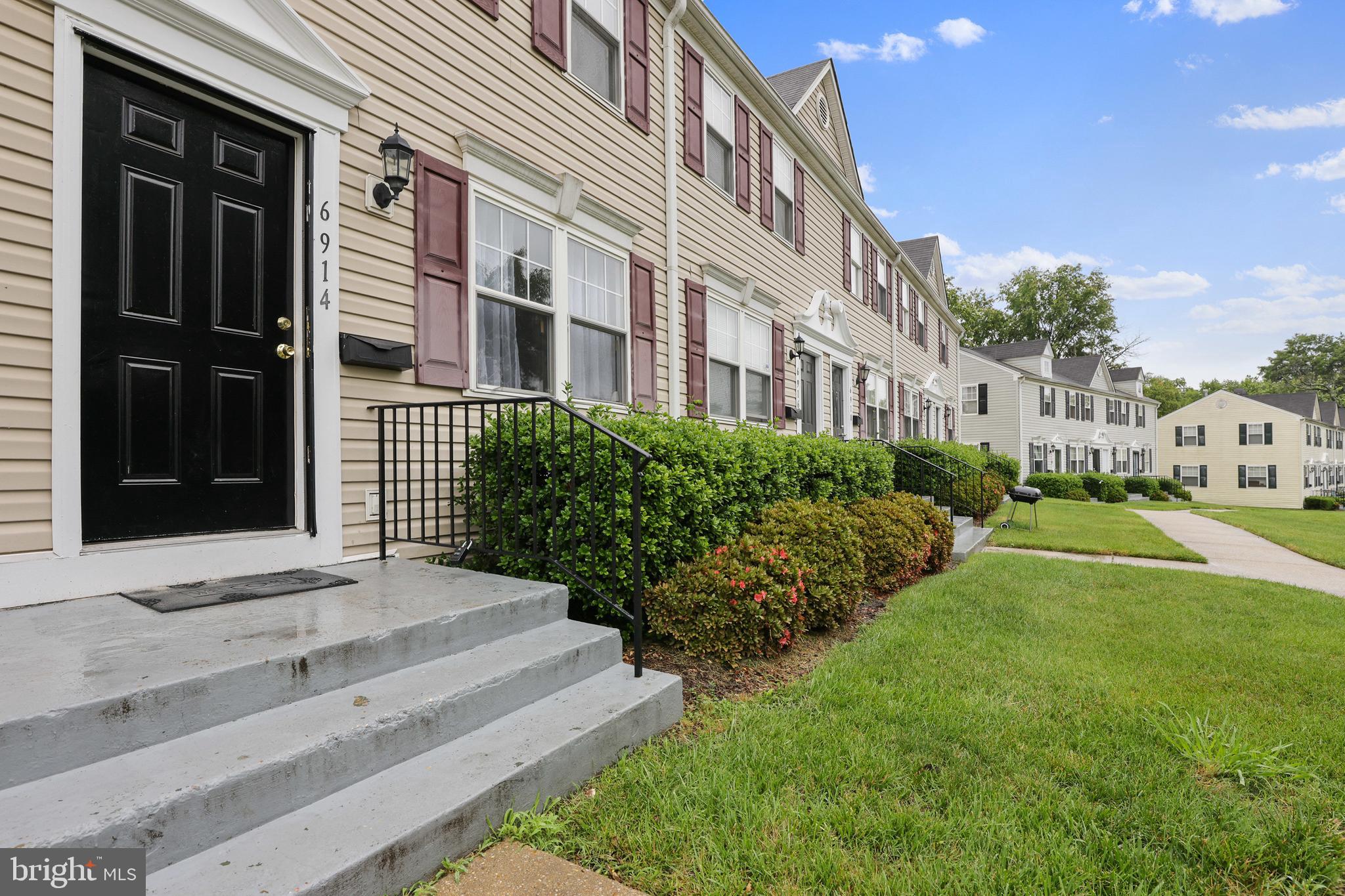 HIGHLAND AT LANDOVER STATION - Residential