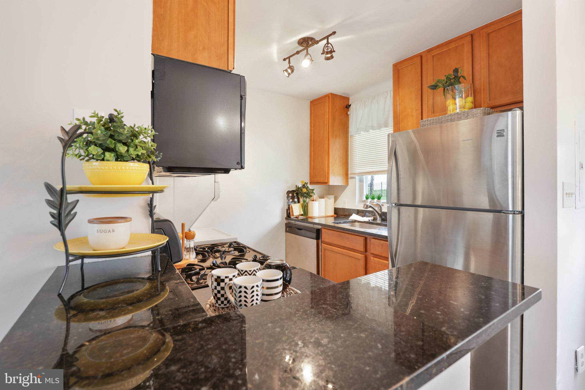 HIGHLAND AT LANDOVER STATION - Residential