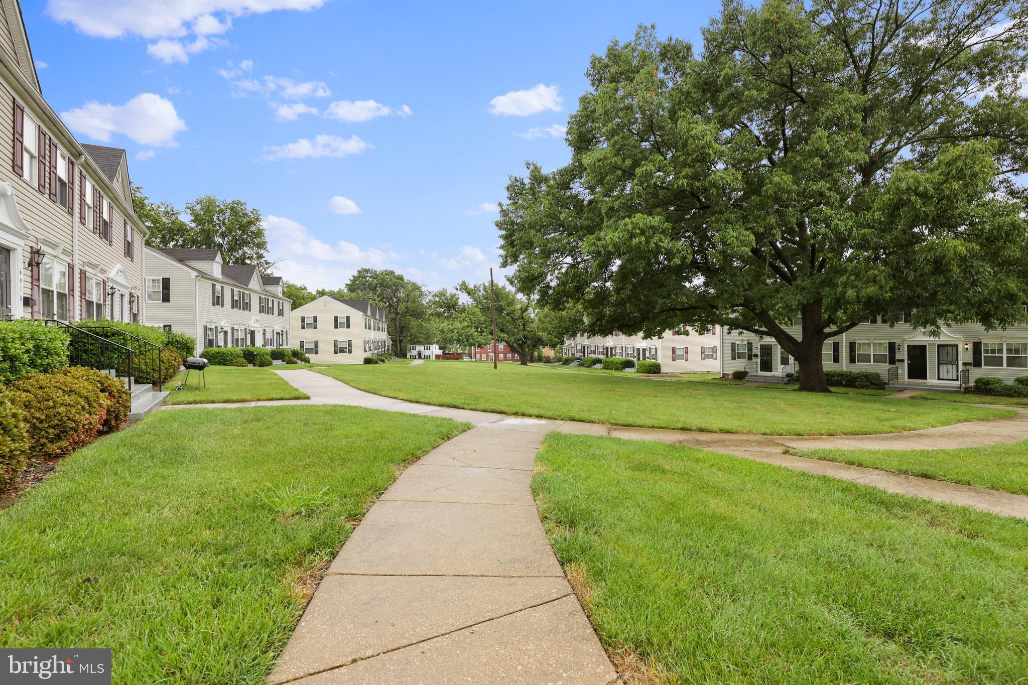HIGHLAND AT LANDOVER STATION - Residential