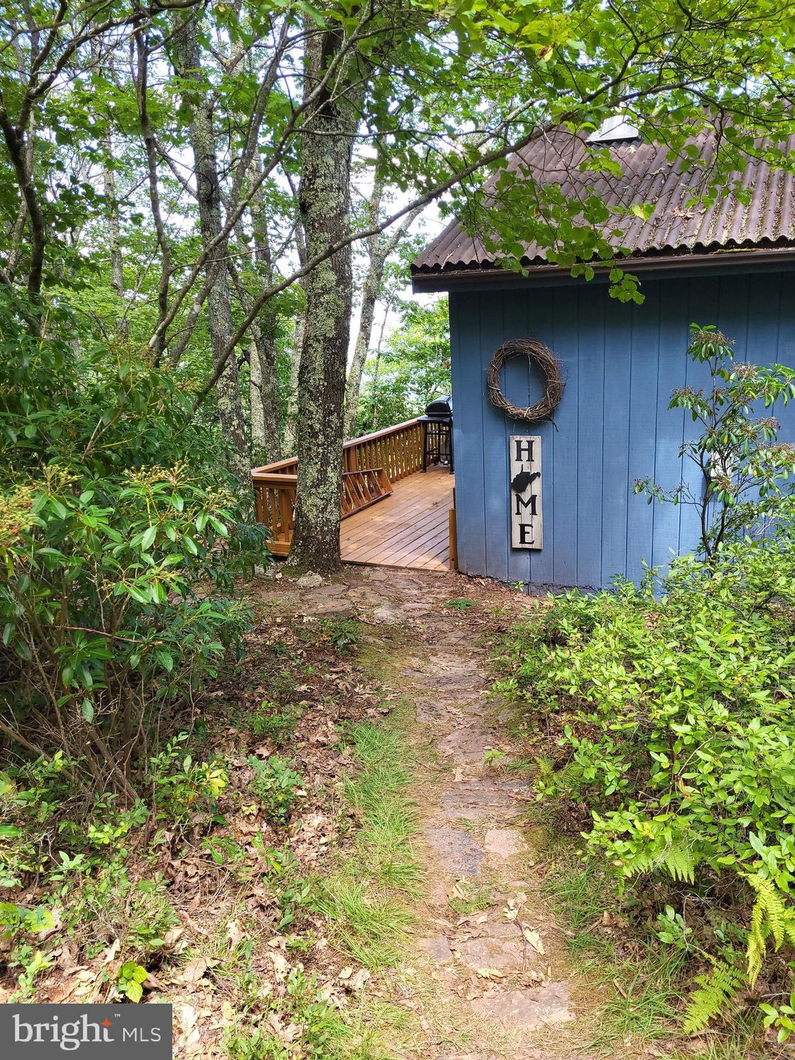 207 LOWER KNOB ROAD