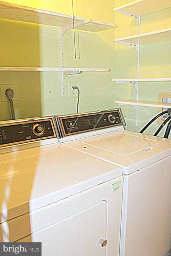 BURKE CENTRE - Residential