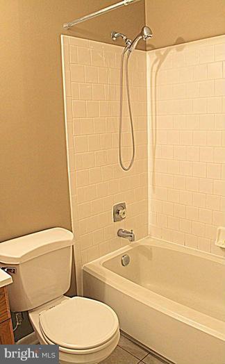 BURKE CENTRE - Residential