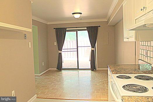 BURKE CENTRE - Residential