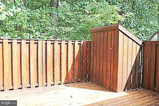 BURKE CENTRE - Residential