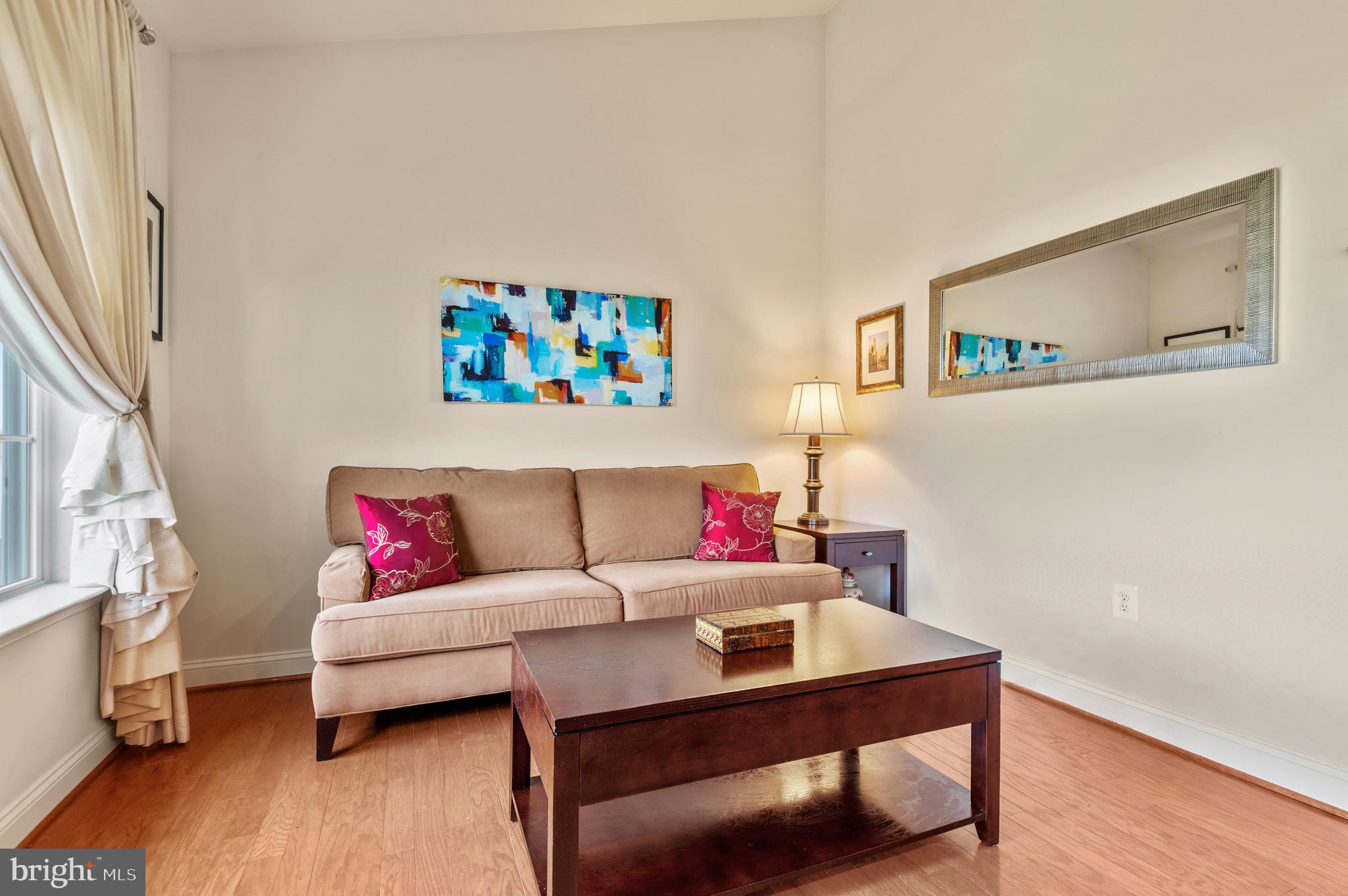 EMERALD HILLS - Residential