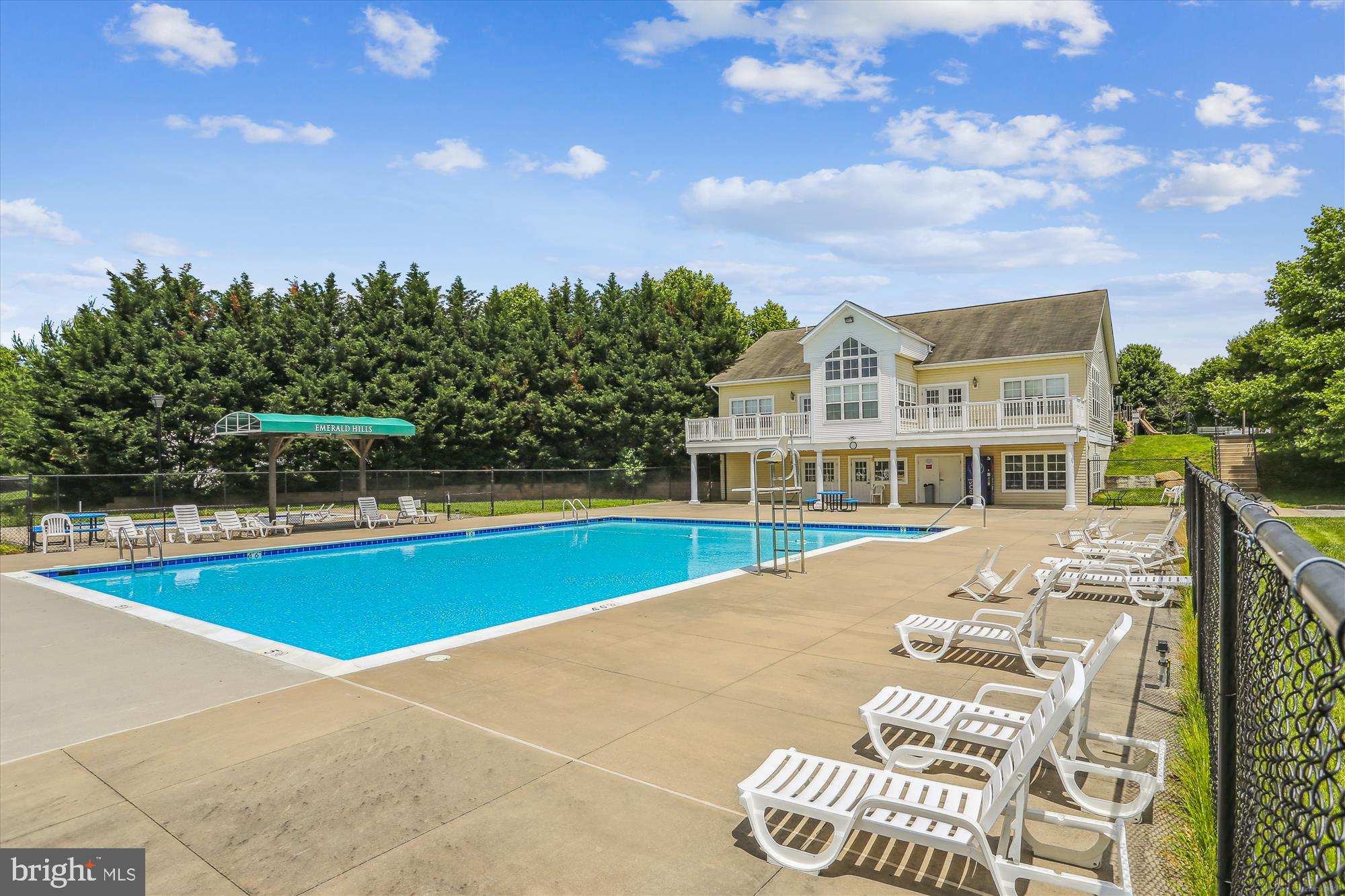 EMERALD HILLS - Residential