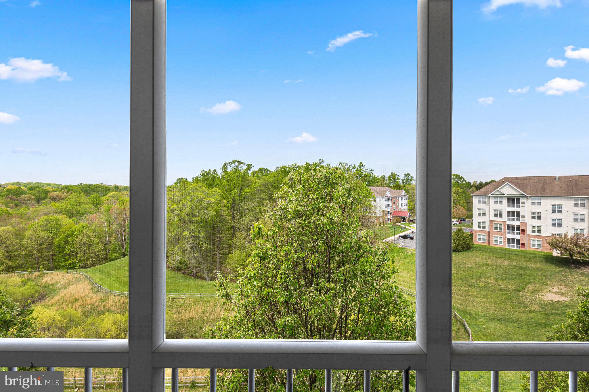 EMERALD HILLS - Residential