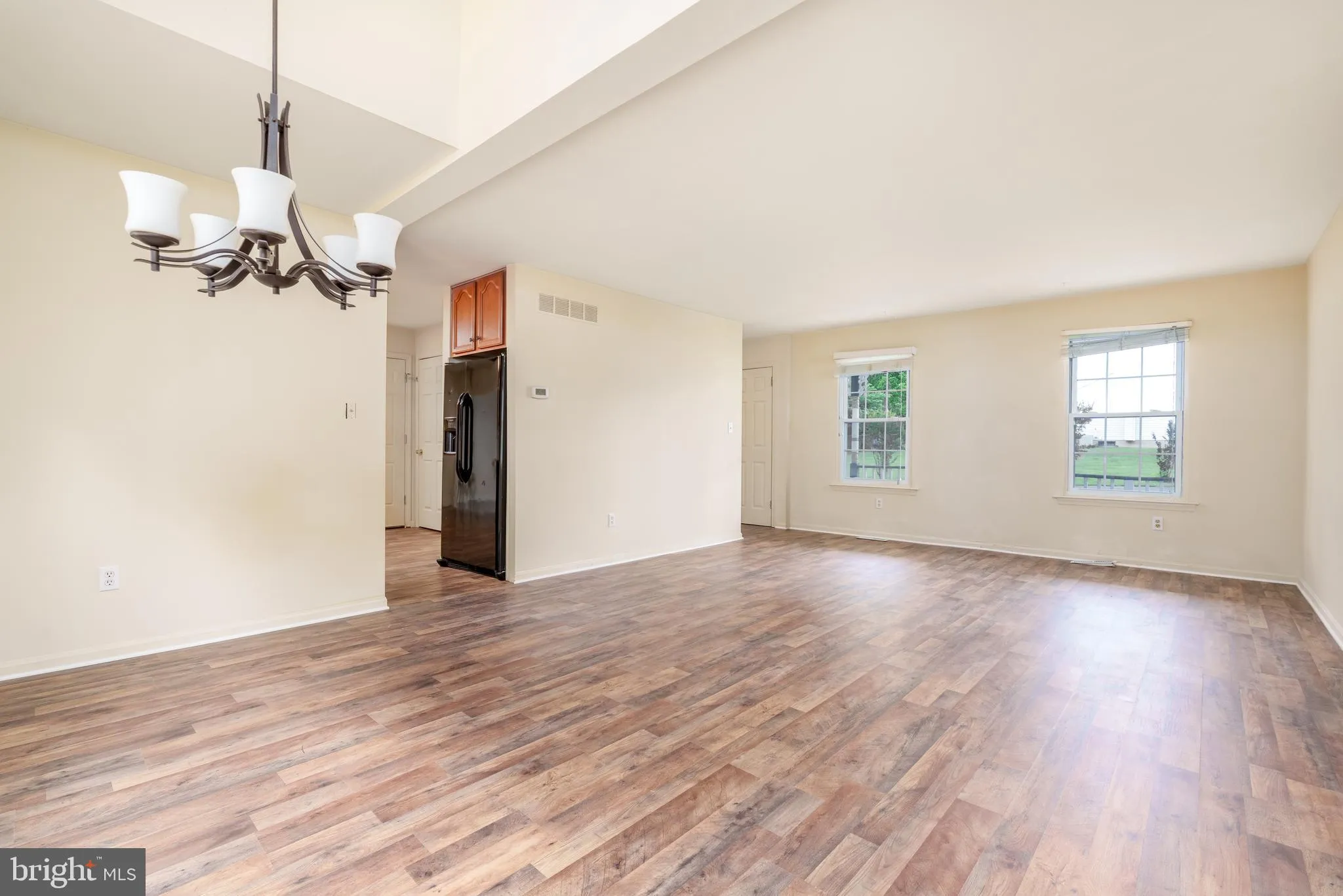 Newark, Delaware 19702, United States, 3 Bedrooms Bedrooms, ,3 BathroomsBathrooms,Residential,Active,147451