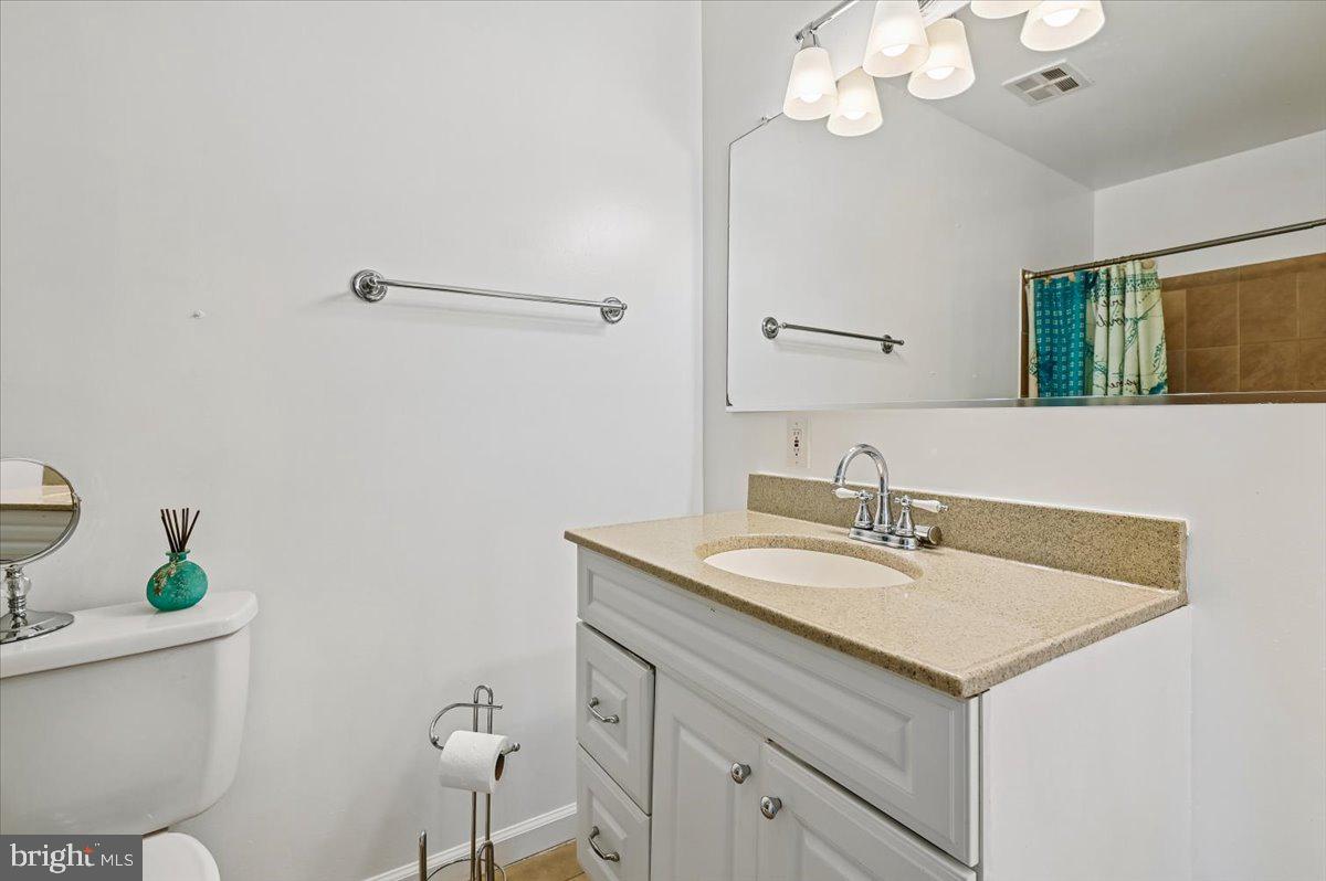 FOUR SEASONS ESTATES - Residential