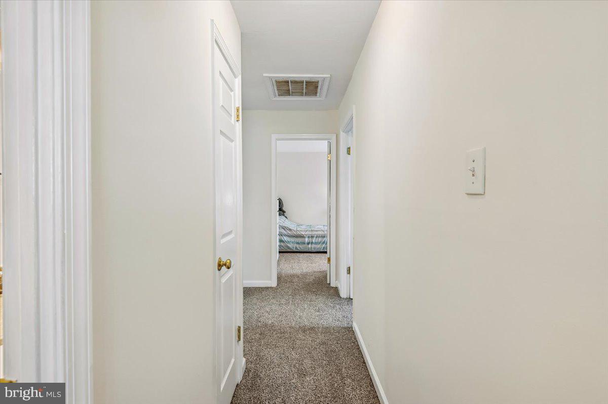 FOUR SEASONS ESTATES - Residential