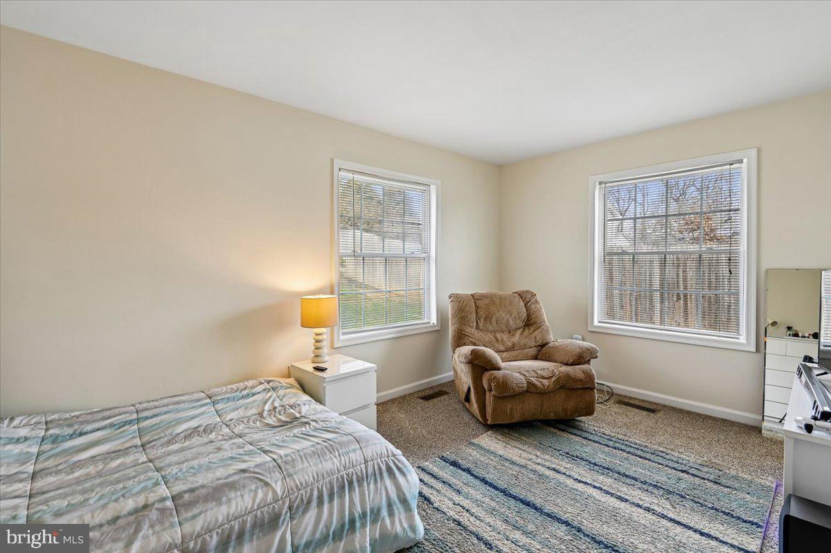 FOUR SEASONS ESTATES - Residential