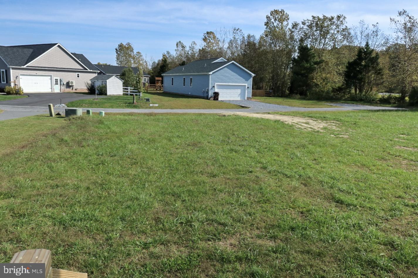 THE CROSSINGS AT EAST NEW MARKET - Residential