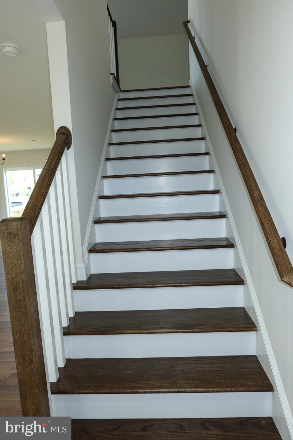 THE CROSSINGS AT EAST NEW MARKET - Residential