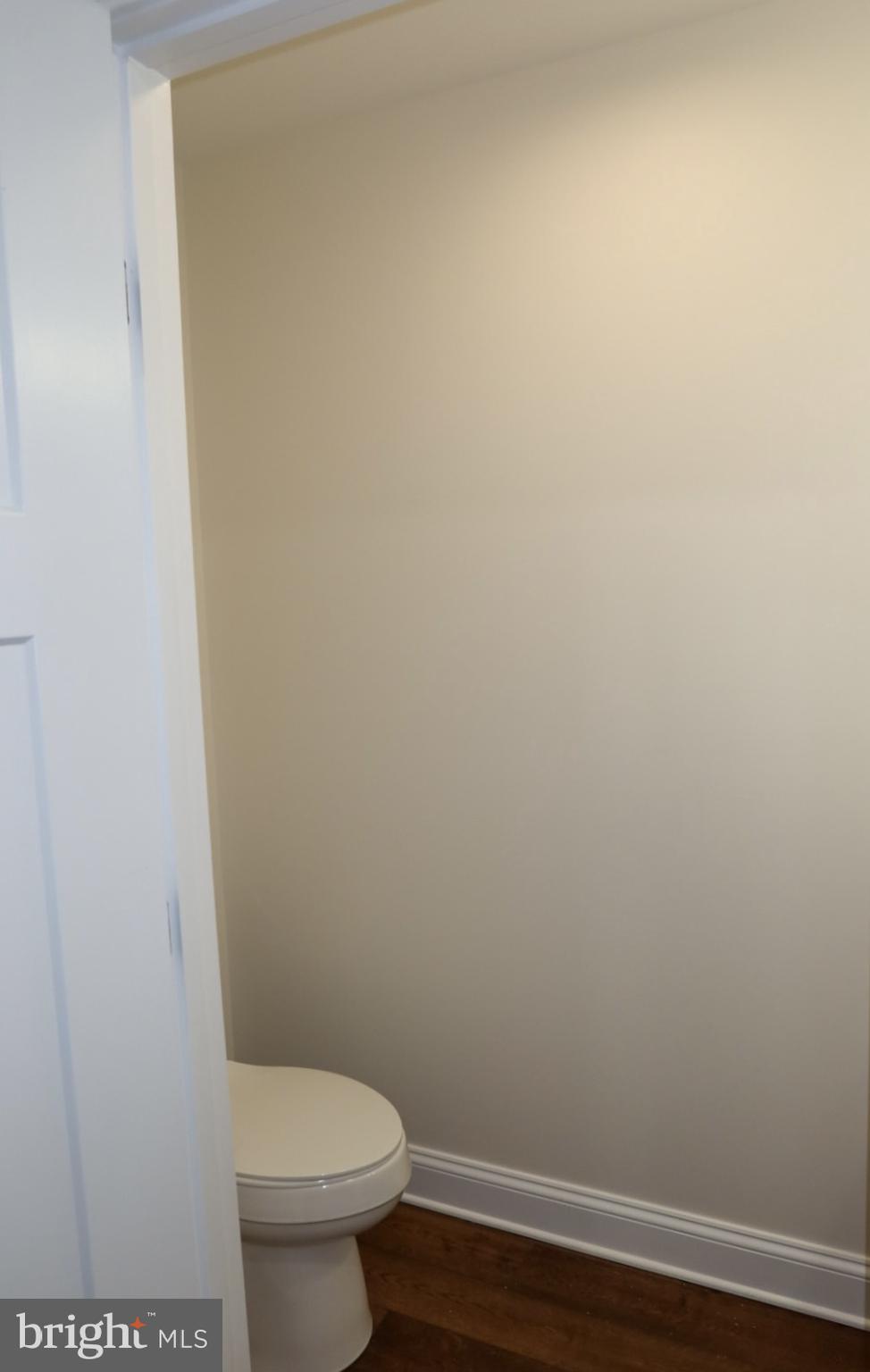 THE CROSSINGS AT EAST NEW MARKET - Residential