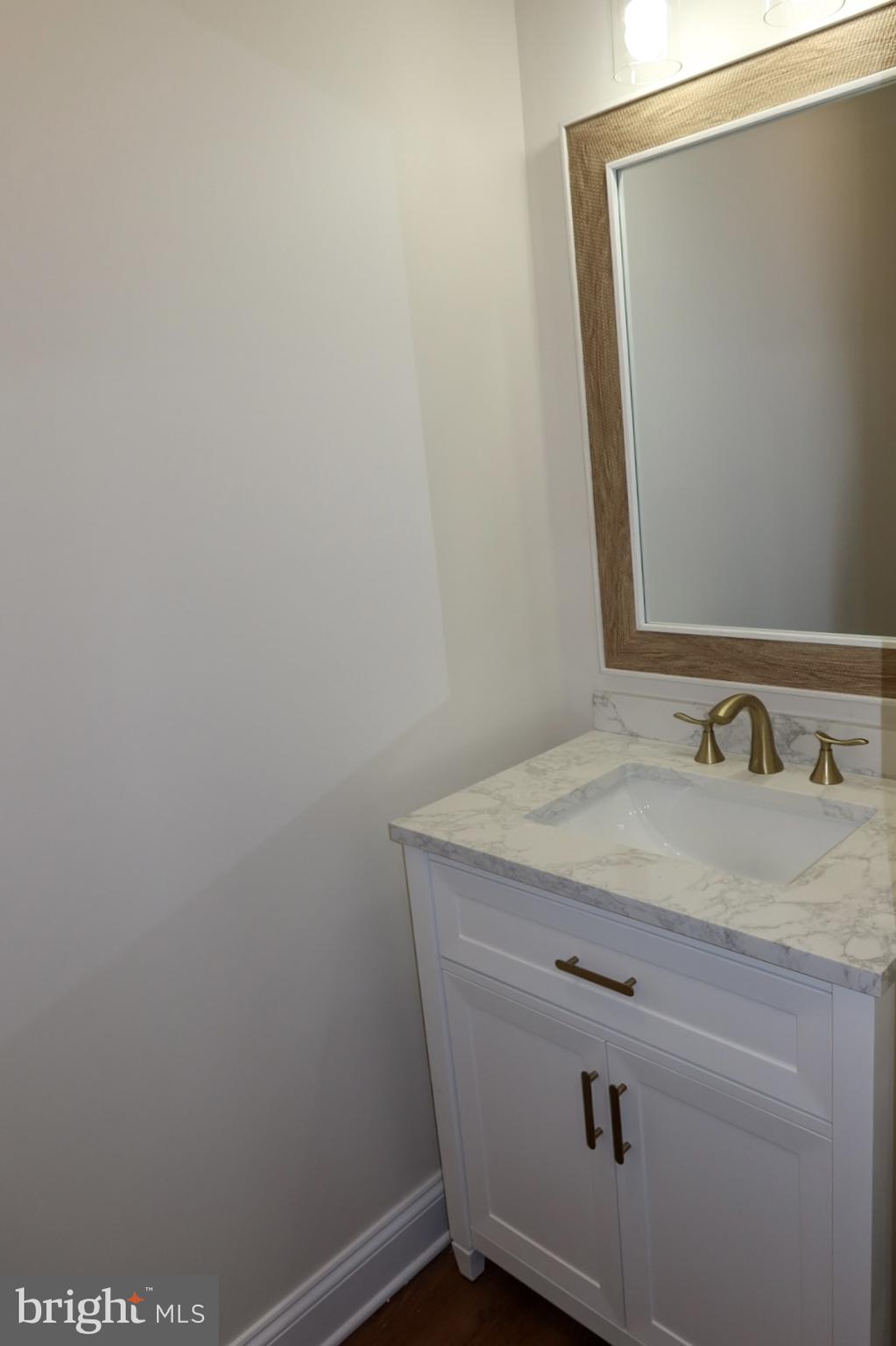 THE CROSSINGS AT EAST NEW MARKET - Residential