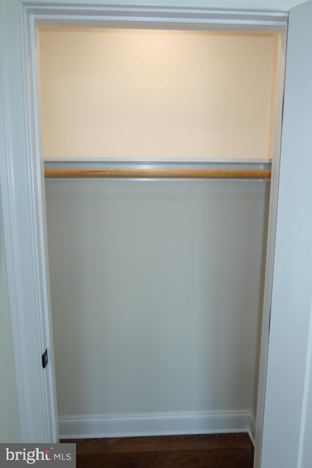 THE CROSSINGS AT EAST NEW MARKET - Residential