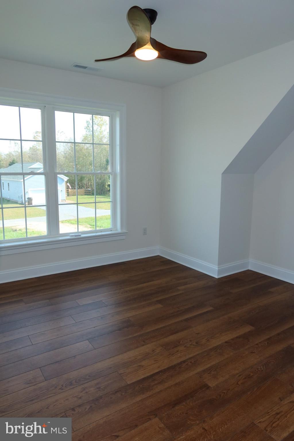 THE CROSSINGS AT EAST NEW MARKET - Residential