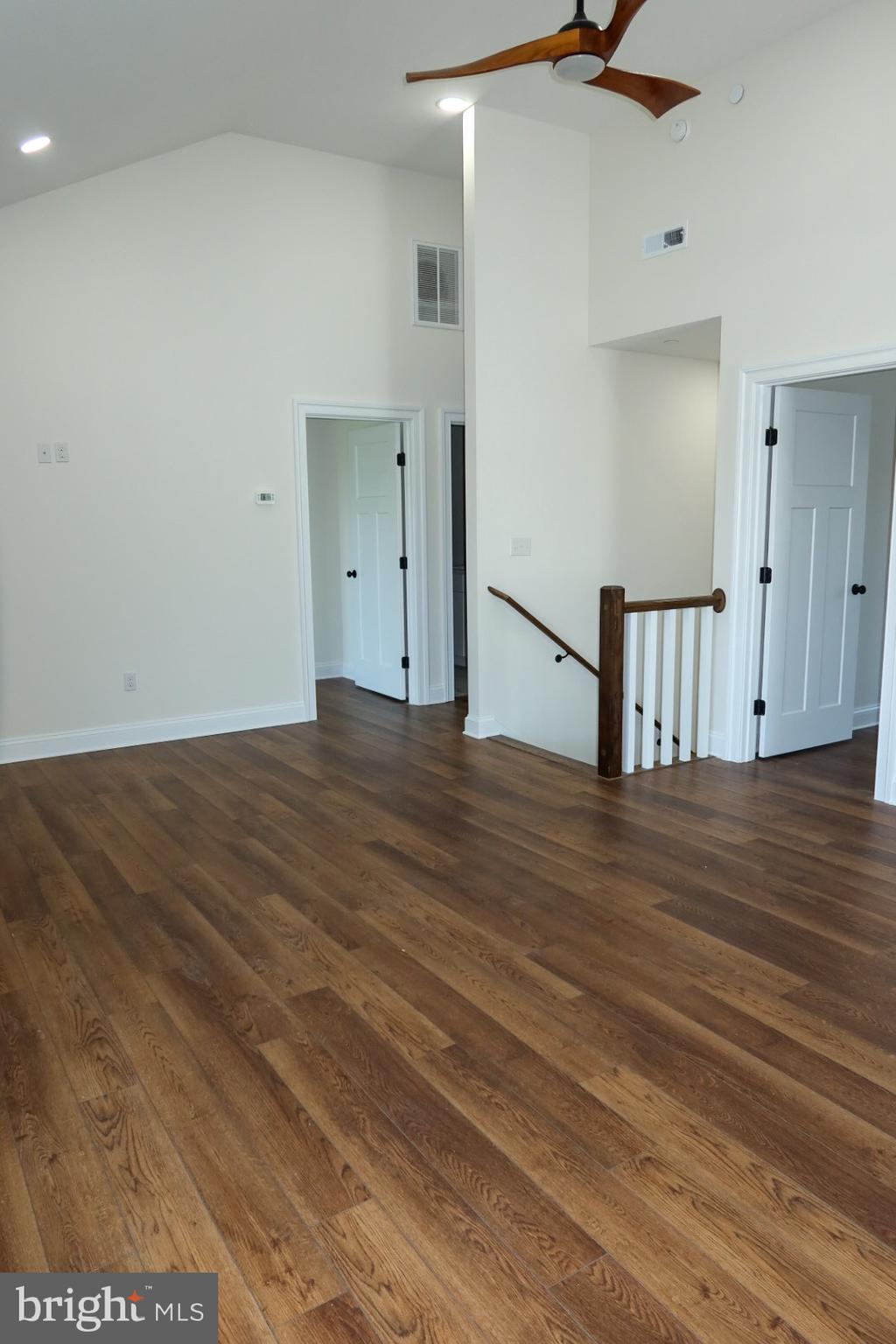 THE CROSSINGS AT EAST NEW MARKET - Residential