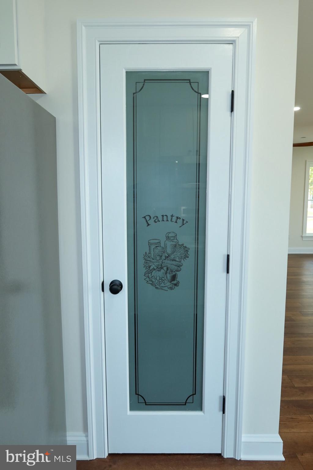 THE CROSSINGS AT EAST NEW MARKET - Residential