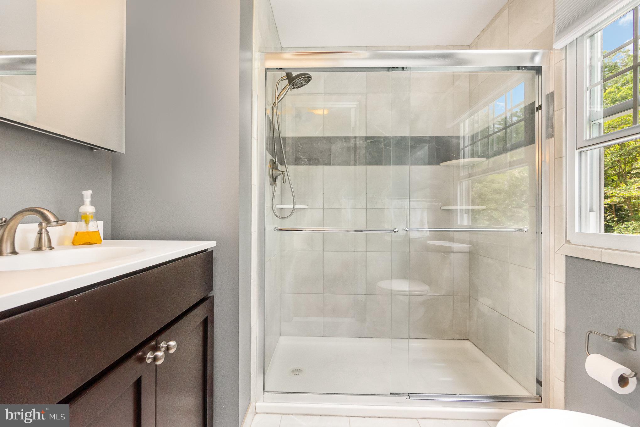 COLONIAL ACRES - Residential