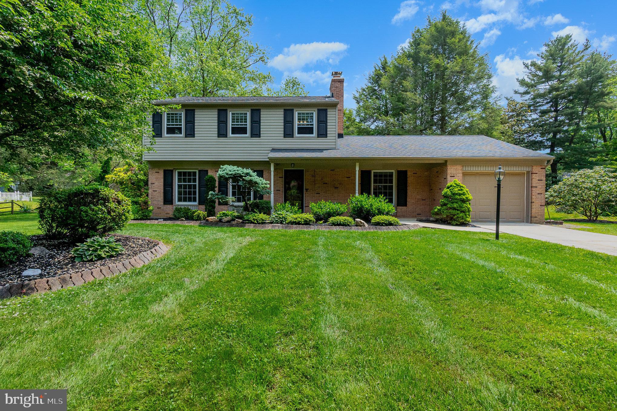 COLONIAL ACRES - Residential