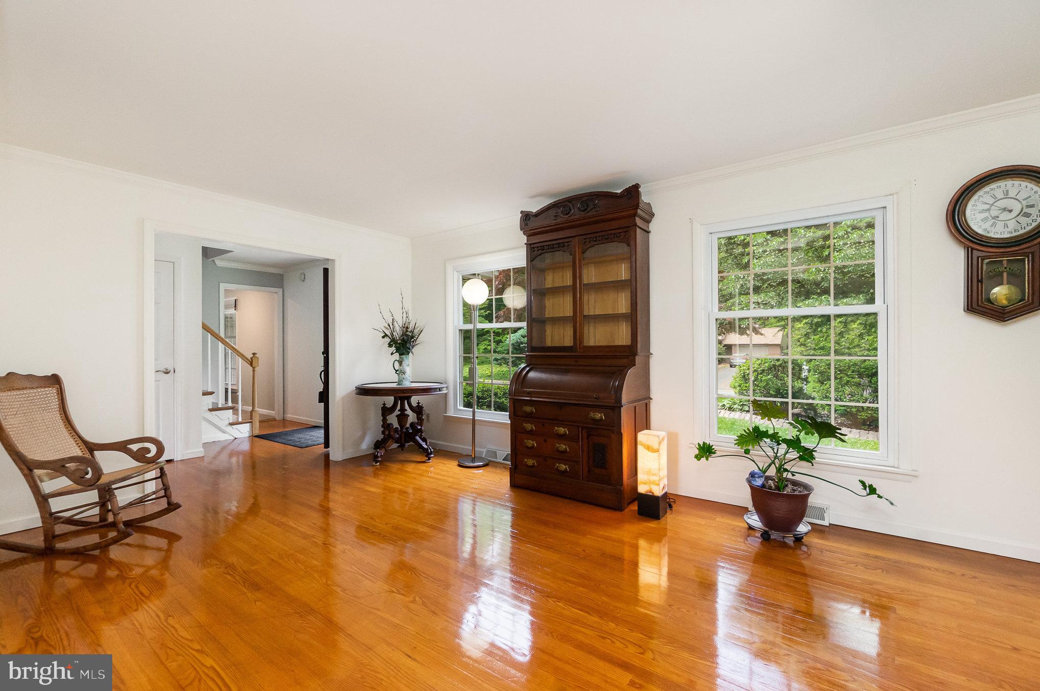 COLONIAL ACRES - Residential