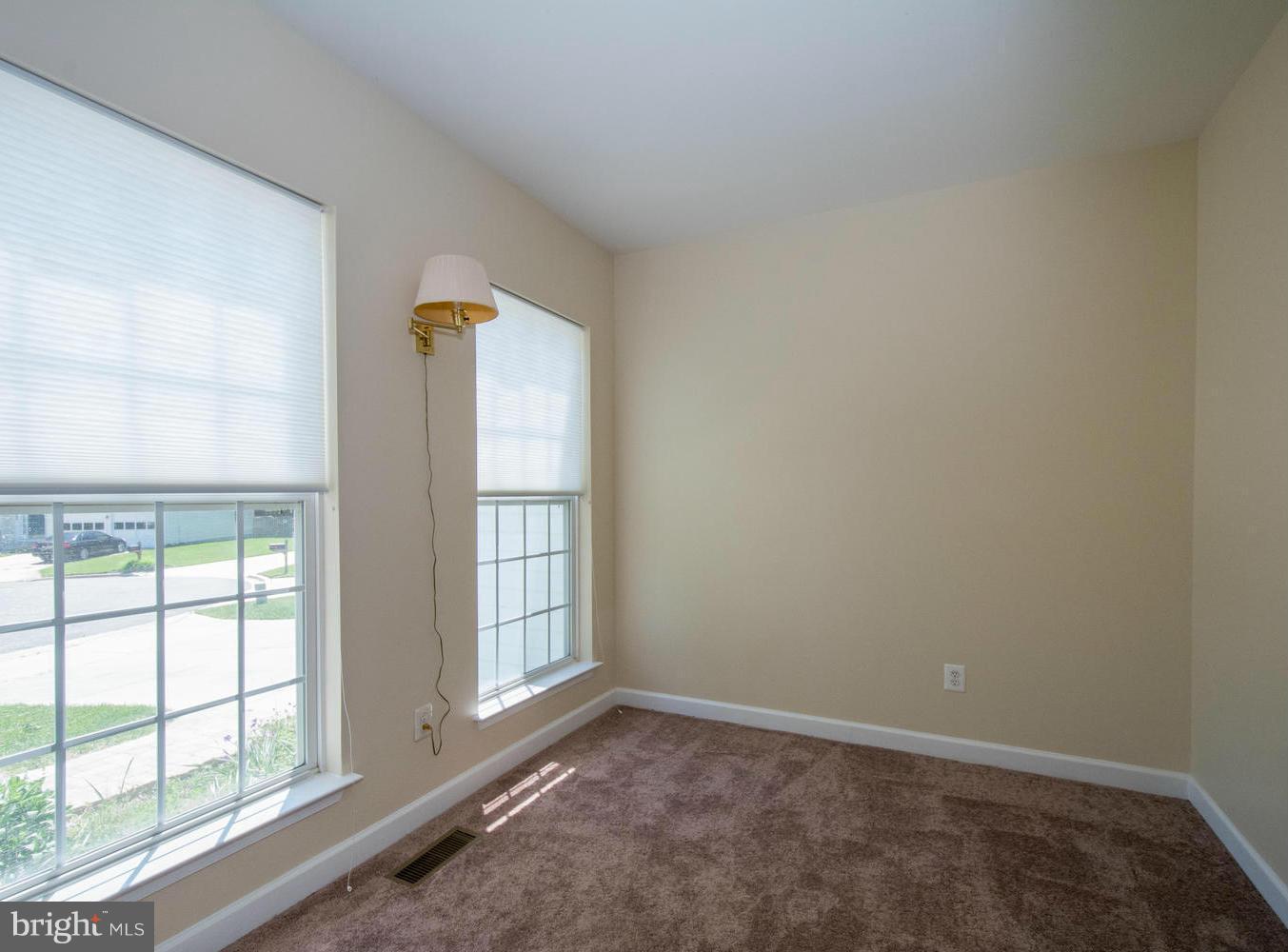 SUMNER GROVE PLAT 1> - Residential