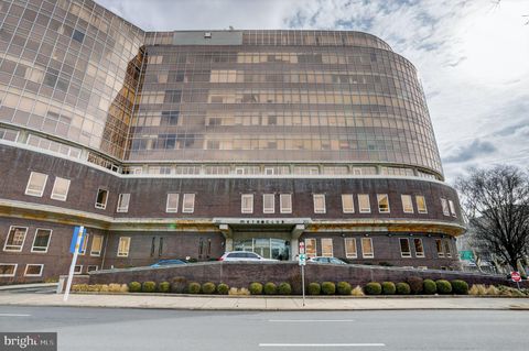 Tiny photo for 201 - 59 N 8th Street #512, PHILADELPHIA, PA 19106 (MLS # PAPH2586640)