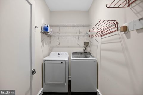 Tiny photo for 201 - 59 N 8th Street #512, PHILADELPHIA, PA 19106 (MLS # PAPH2586640)