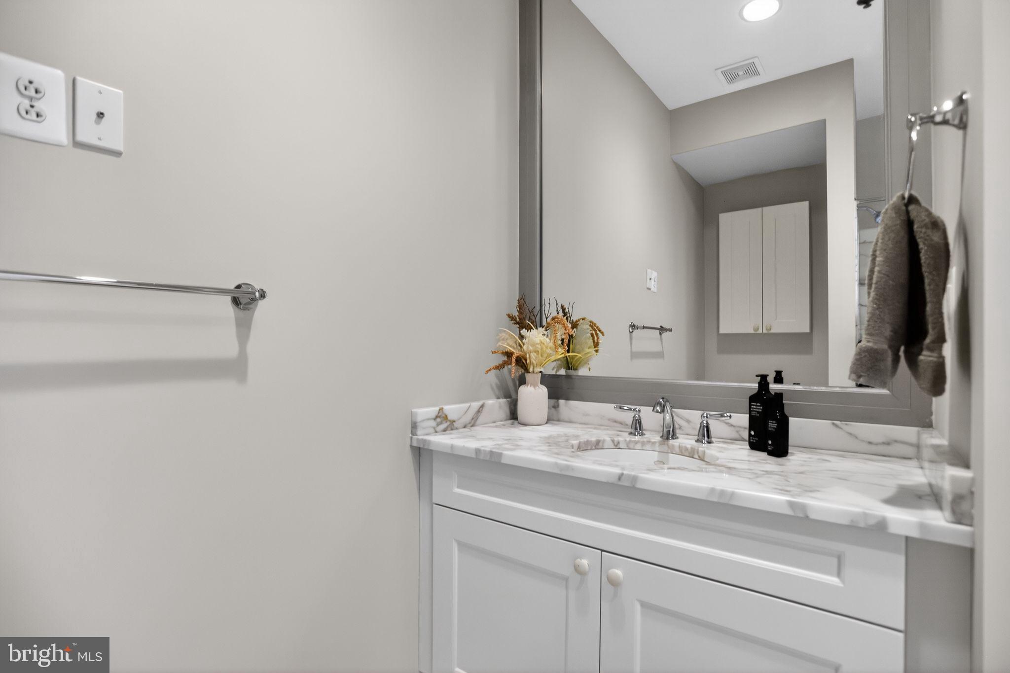 OLD CITY - Residential