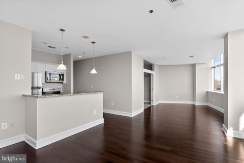 Tiny photo for 201 - 59 N 8th Street #512, PHILADELPHIA, PA 19106 (MLS # PAPH2586640)